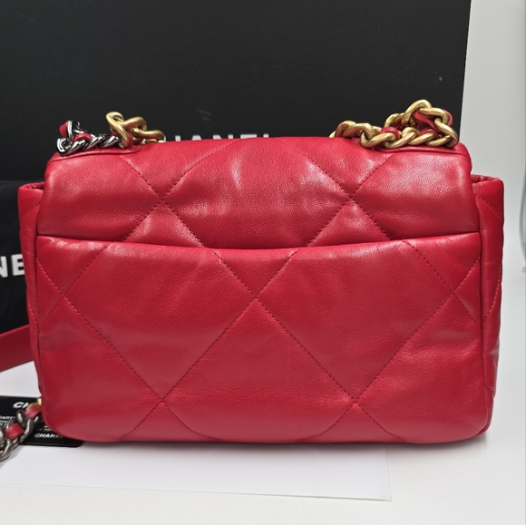 Chanel 19 small - Picture 5 of 16